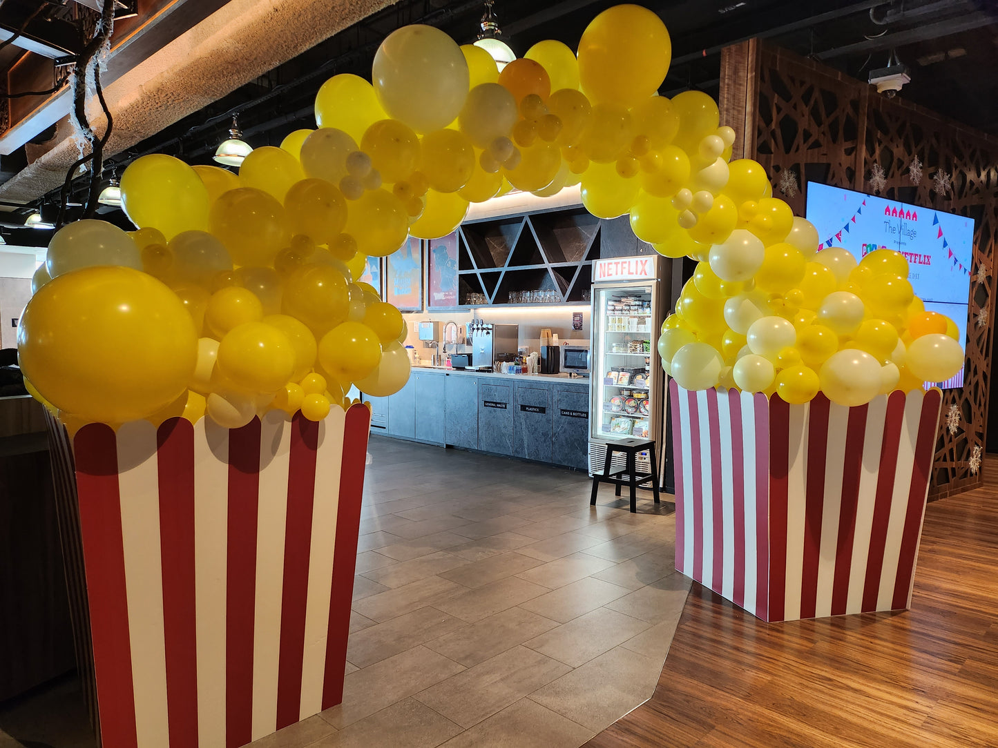 Popcorn Balloon Arch