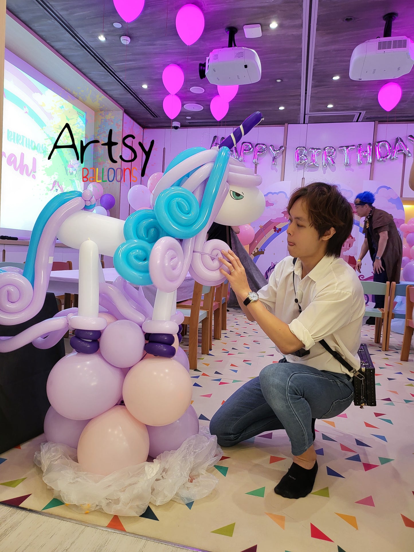 Galarian Rapidash Balloon Marquee