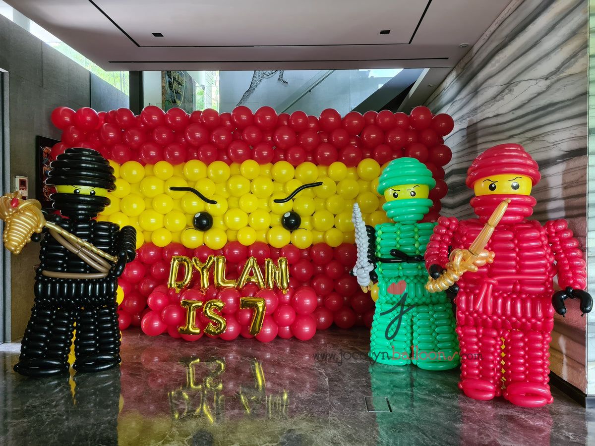 Full balloon backdrop with life-size balloon characters