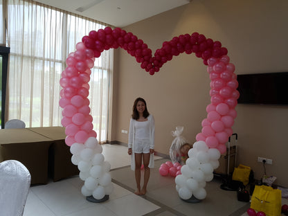 Heart Shape Balloon Arch by BalloonClub Singapore