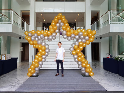 Star Balloon Arch - photo 9