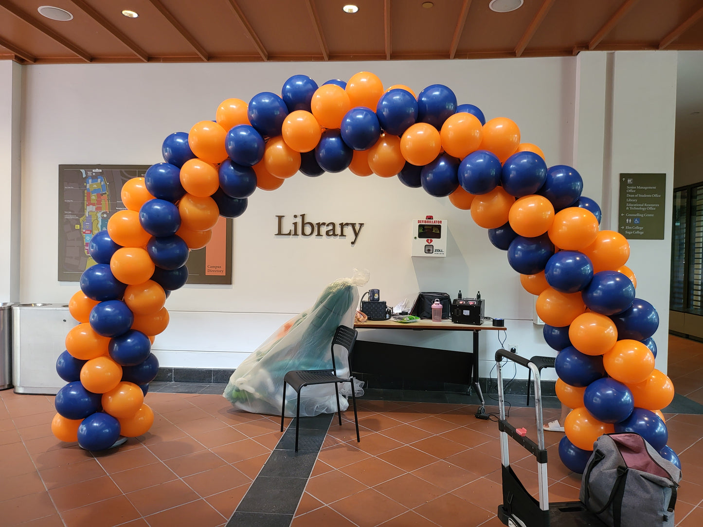 Spiral Balloon Arch