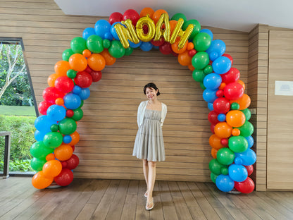 Balloon Arch with Letter foil by BalloonClub Singapore