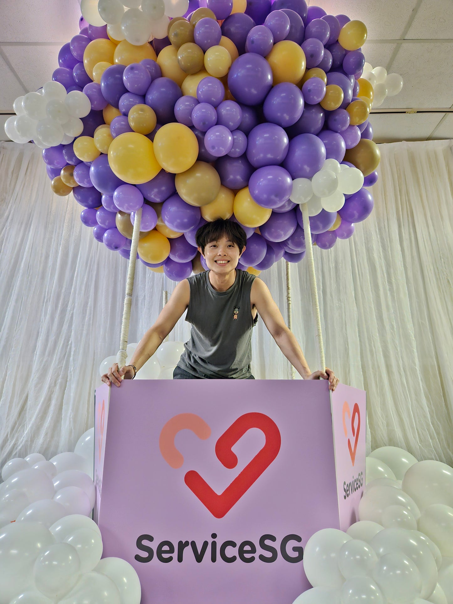 Hot Air Balloon Photo Backdrop Display (Life Size)