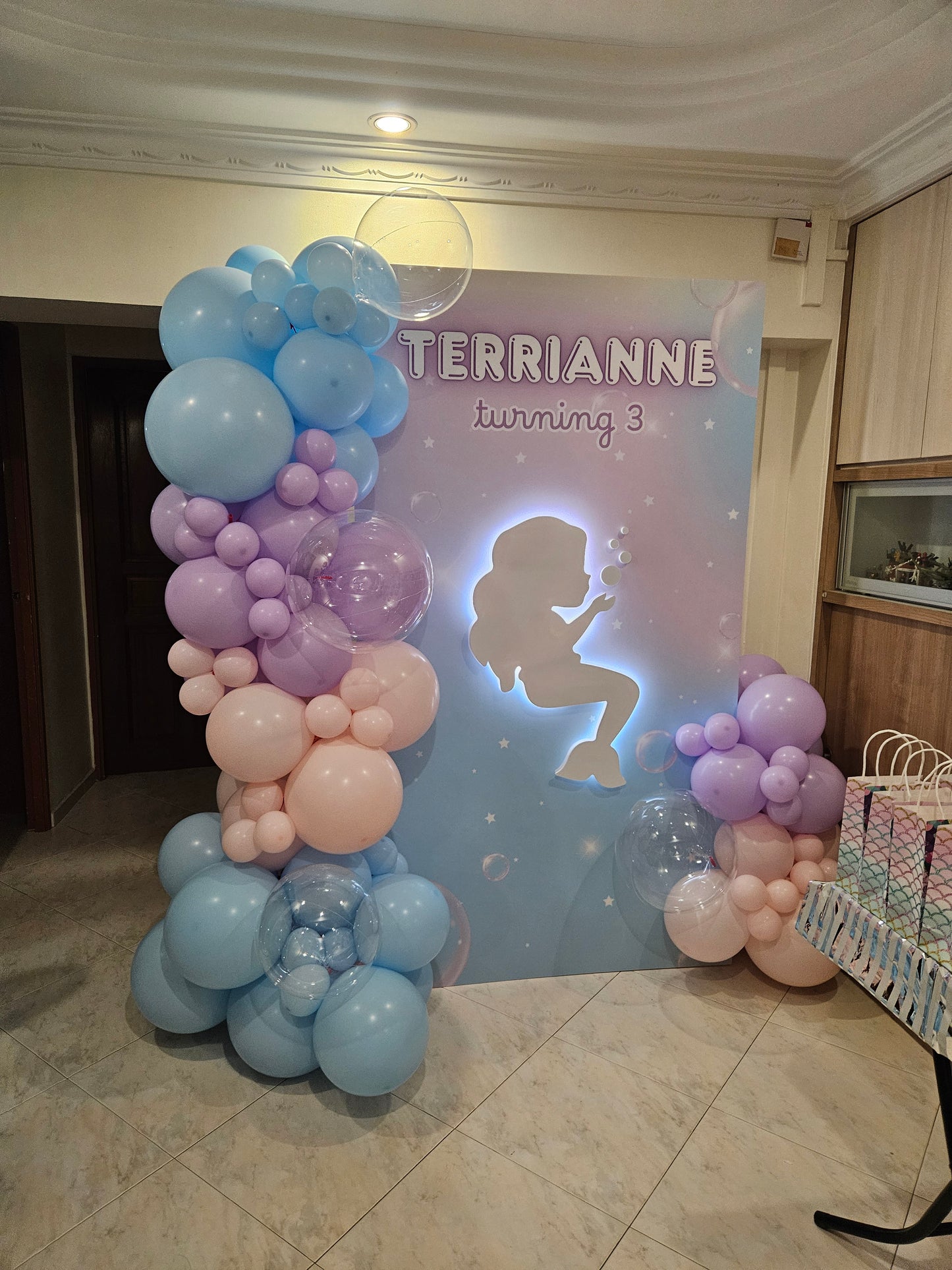 Organic Balloon Foam Board Packages