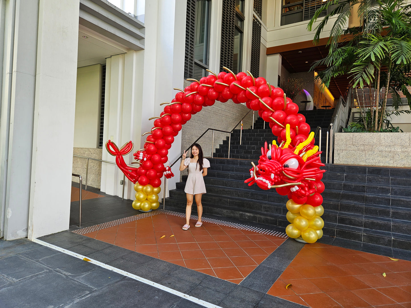 Dragon Balloon Arch