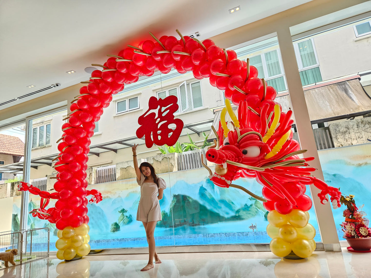 Dragon Balloon Arch