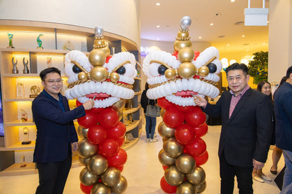 Lion Dance Balloon Sculpture - photo 2