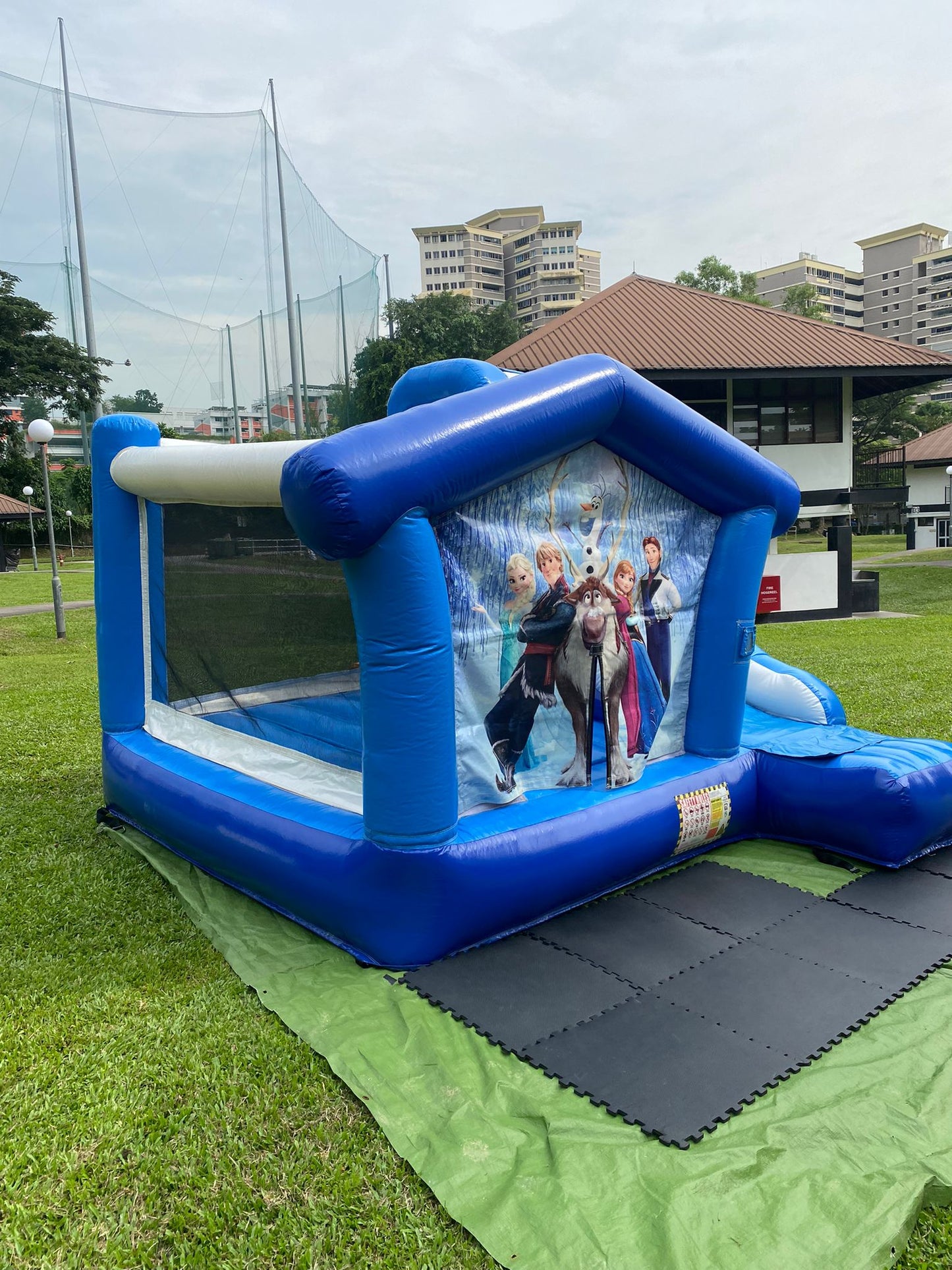Frozen House Bouncy Castle