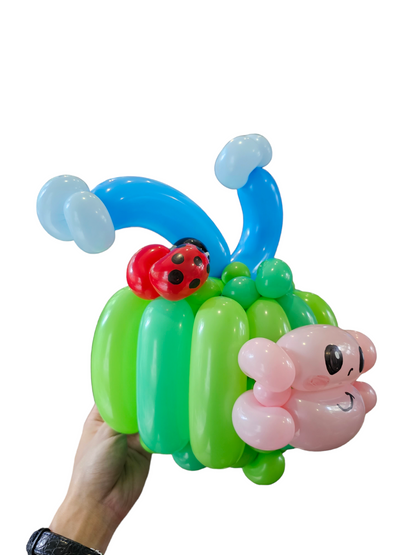 Cocomelon Intro Balloon Sculpture - photo 2