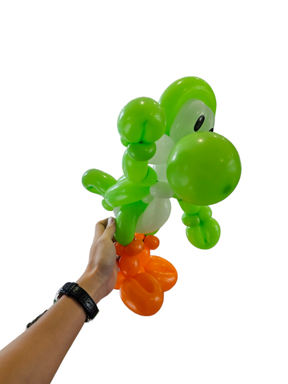 Yoshi Balloon Sculpture - photo 2