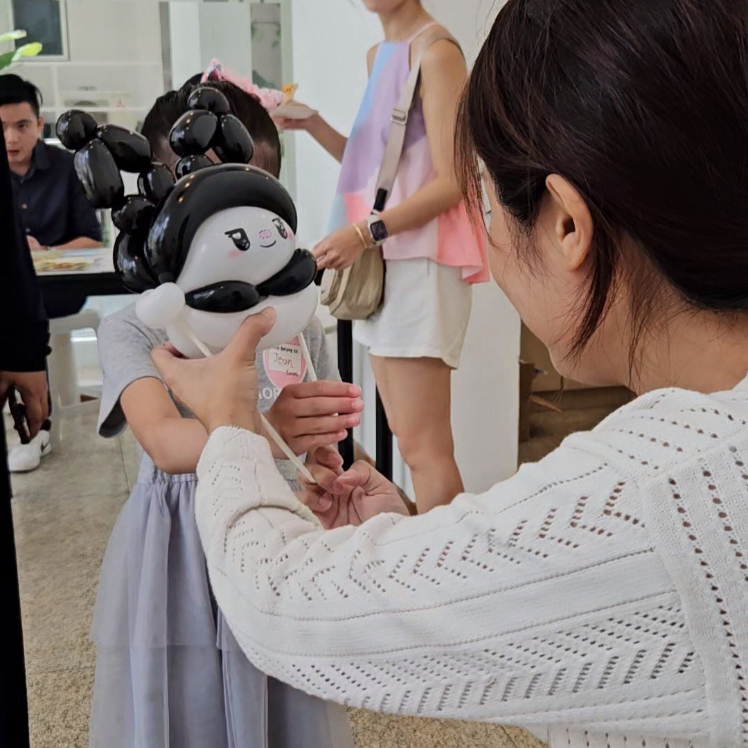 Kuromi Balloon Bracelet Sculpture (Large)