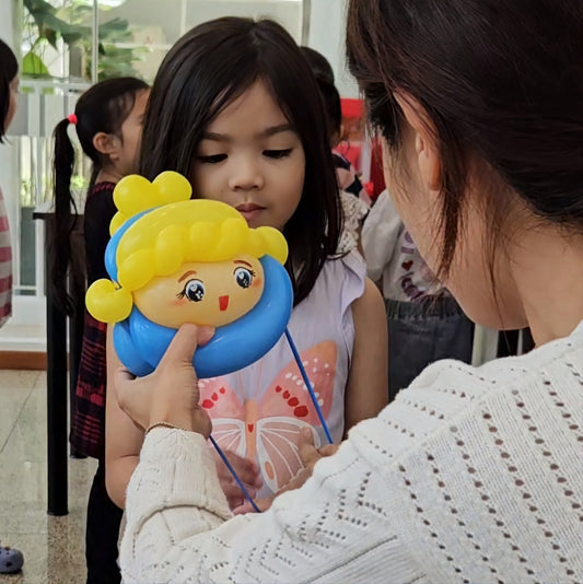 Cinderella Princess Balloon Bracelet Sculpture