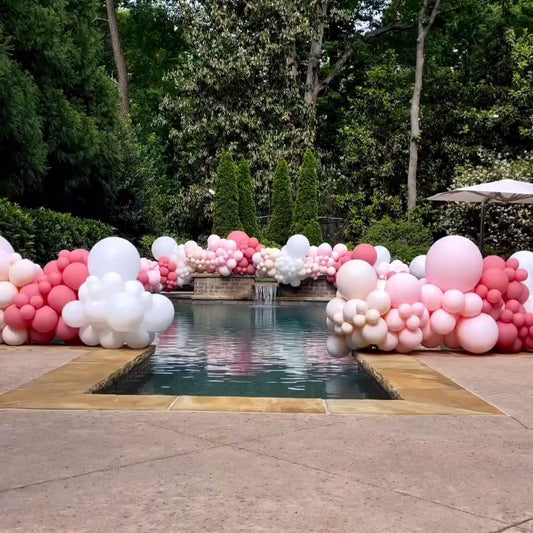 Poolside Organic Balloon Decorations