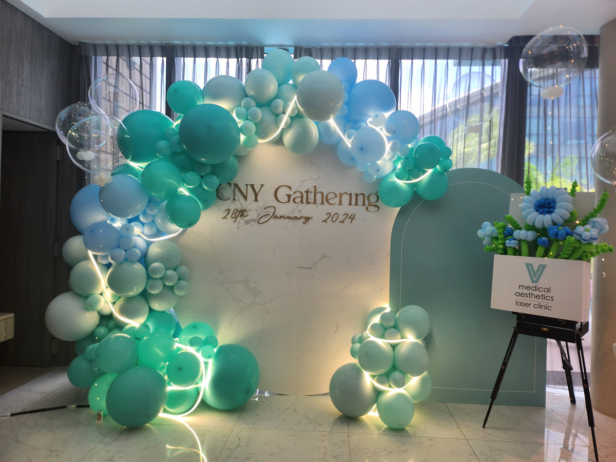 Ample Customised Organic Balloon Backdrop + FREE 2 Sculptures, Number Balloon & Cake Table