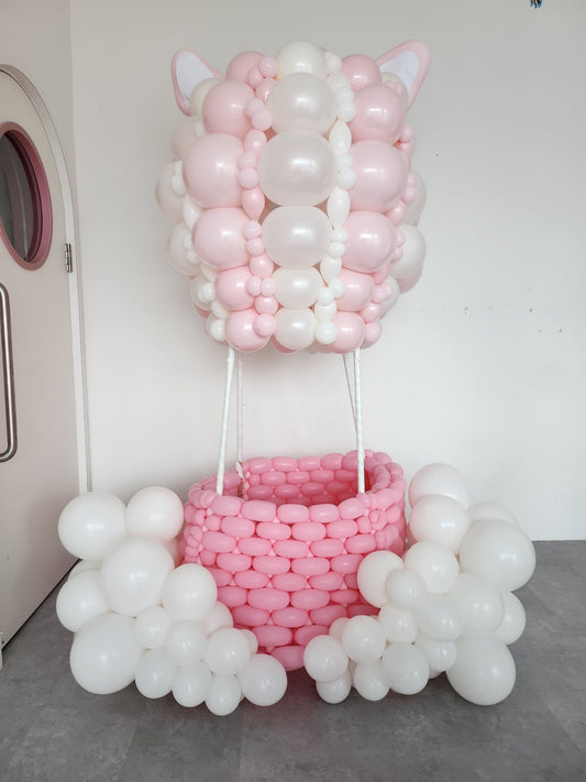 Mini 1.5m pink and white hot air balloon made of balloons with balloon basket and clouds, for kids photos