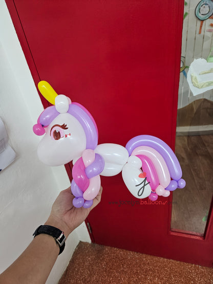 Unicorn Balloon Sculpture - photo 2