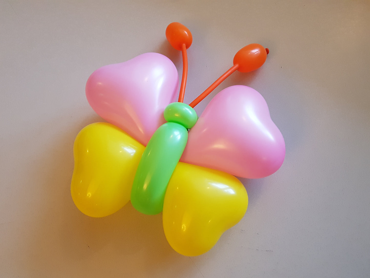 Advanced Balloon Sculpting Session