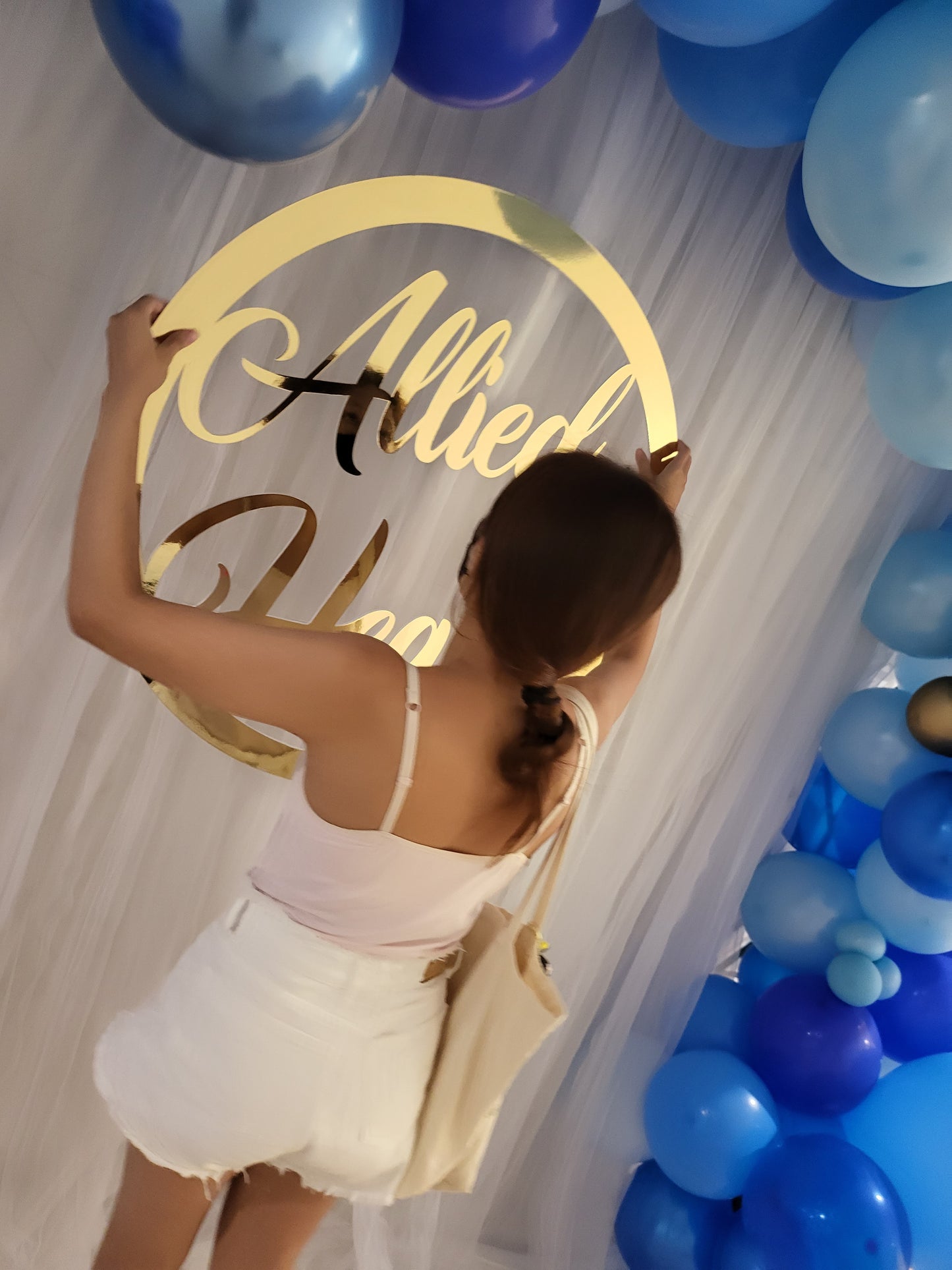 Organic Balloon Garland White Curtain Backdrop