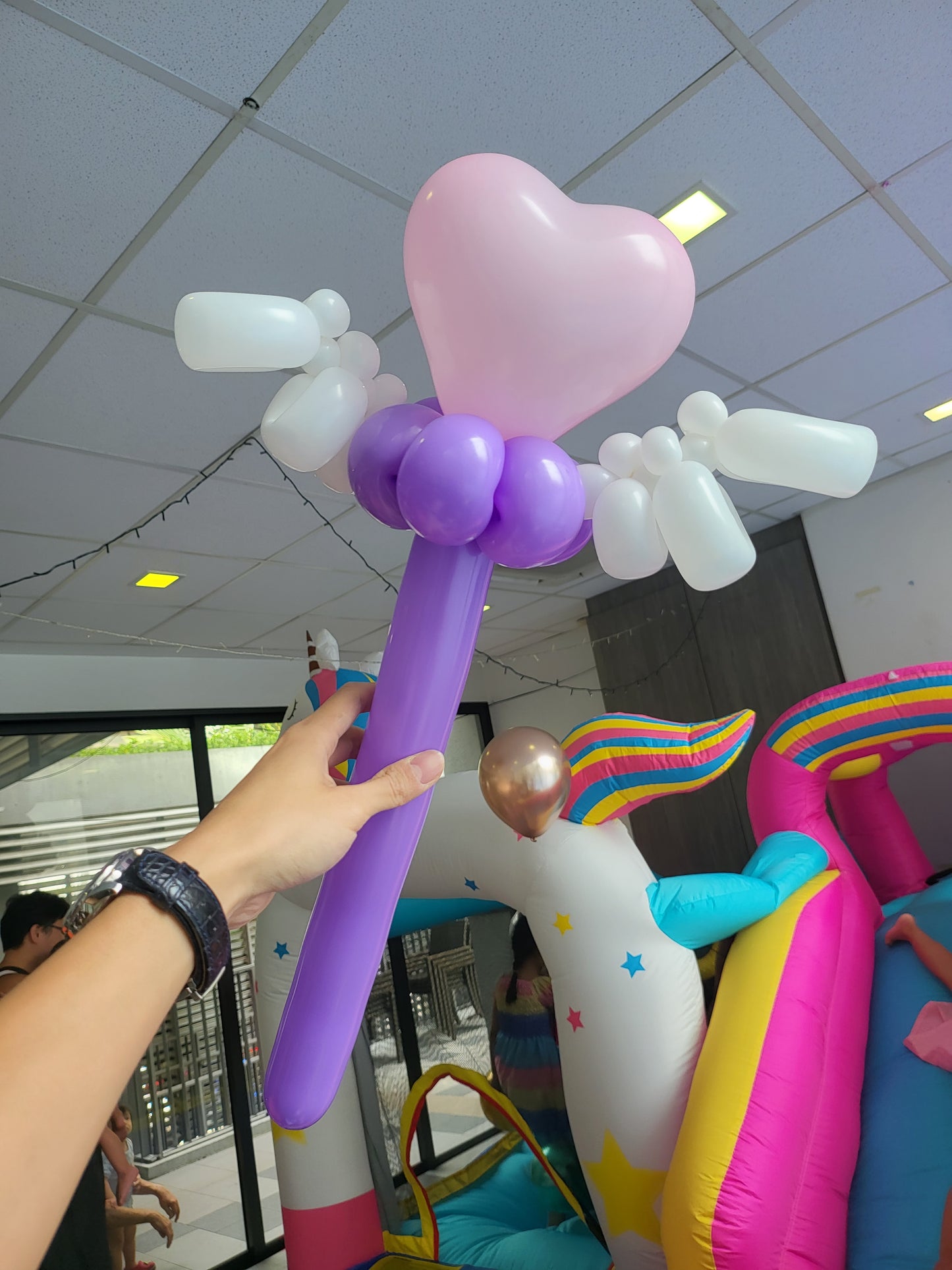 Advanced Balloon Sculpting Session