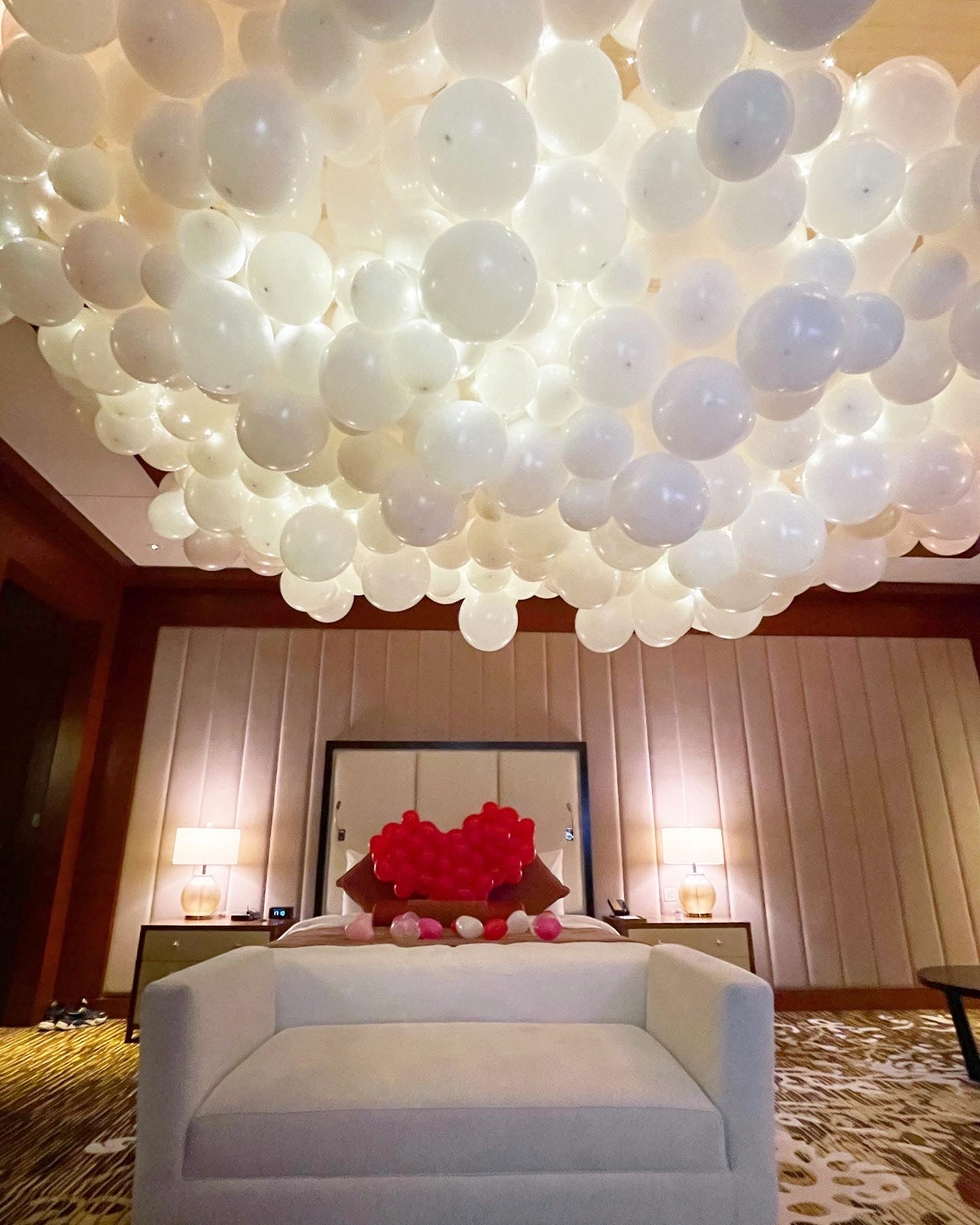 Balloon Cloud Decorations