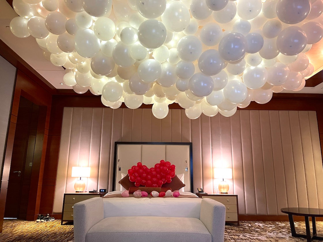 Balloon Cloud Decorations