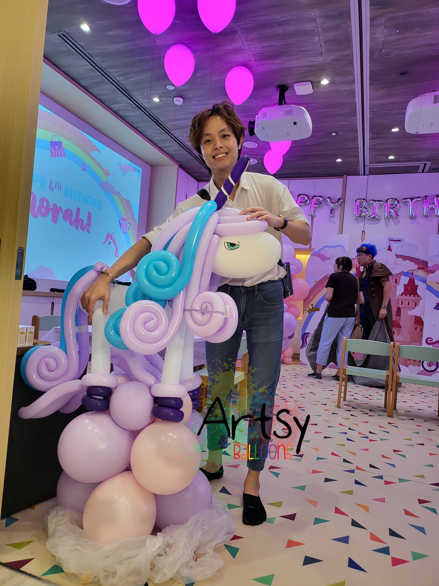 Galarian Rapidash Balloon Marquee