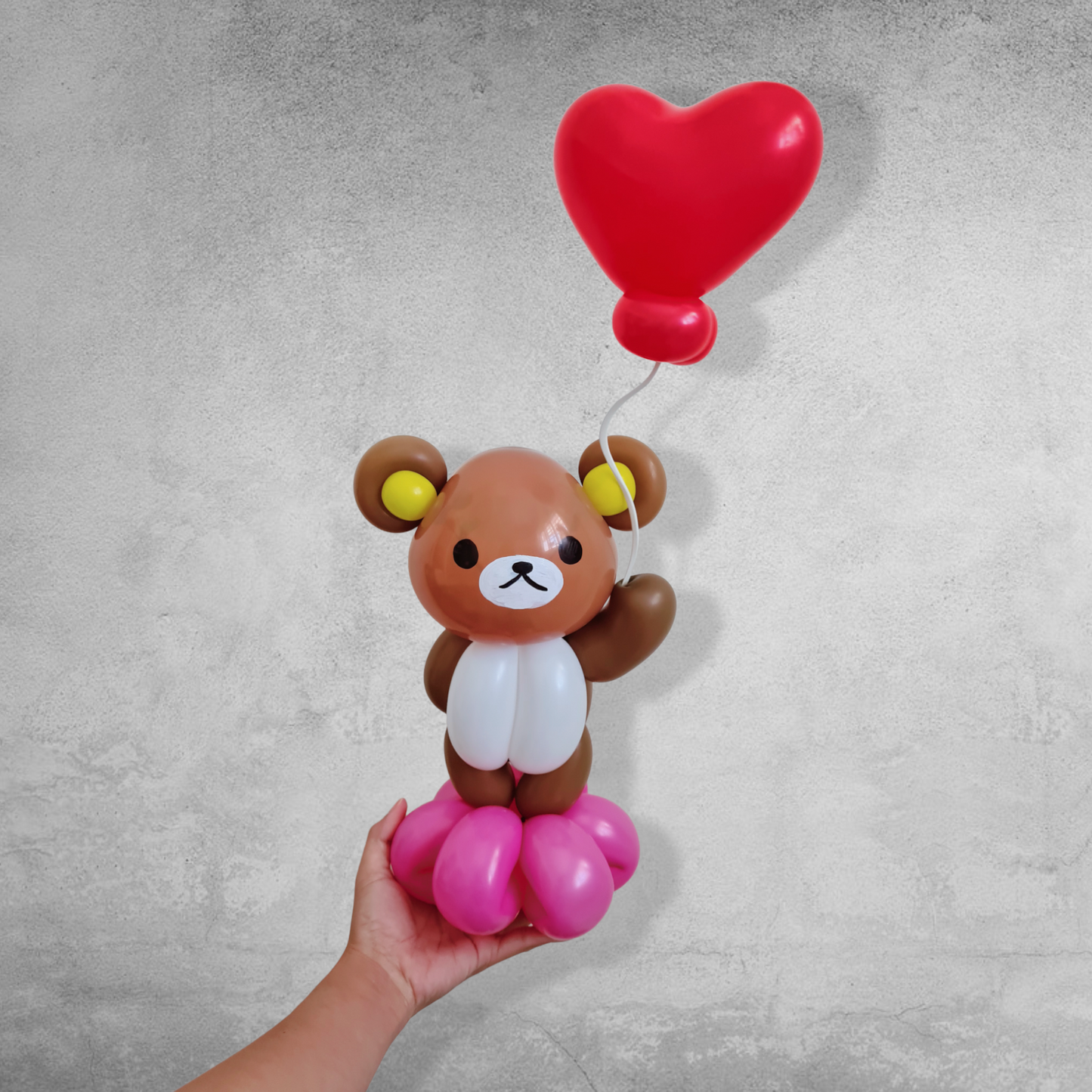 Rilakkuma Balloon Sculpture